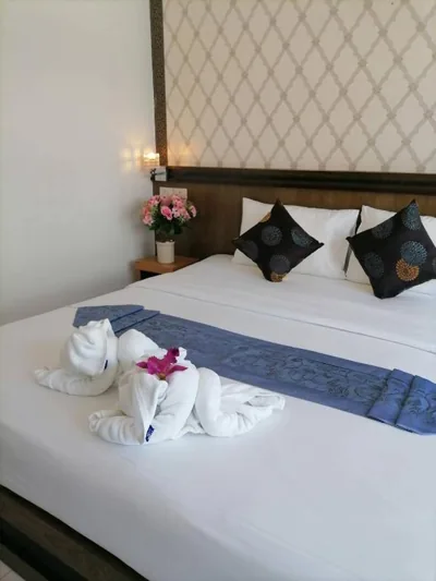 NJ PATONG HOTEL – Foto 7