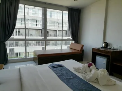 NJ PATONG HOTEL – Foto 13